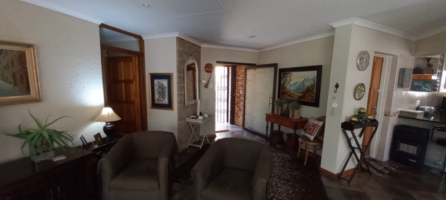 To Let 3 Bedroom Property for Rent in La Provance Free State